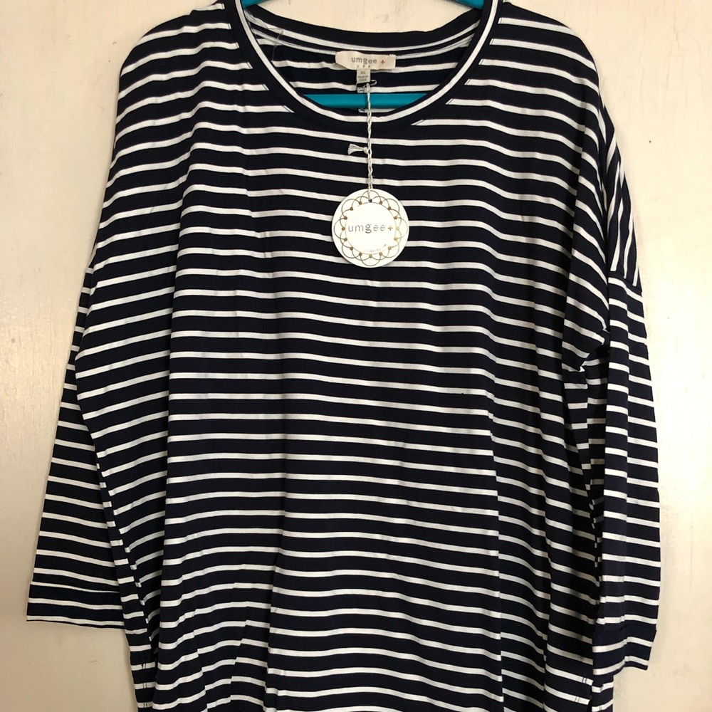 Umgee “curvy” tunic